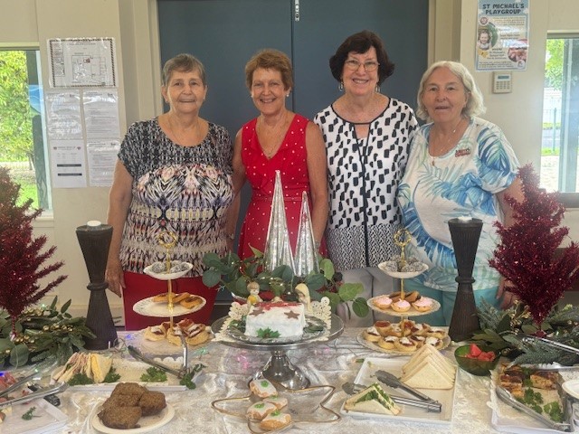 Lucia Colussi, Rita Watson, Pat Lazzaroni, Daria Bray